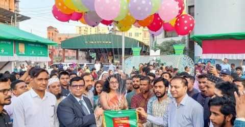 ময়মনসিংহে বর্ণাঢ্য আয়োজনের মধ্যে দিয়ে আট দিনব্যাপী বিভাগীয় বইমেলা উদ্বোধন