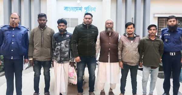ময়মনসিংহ কোতোয়ালী পুলিশের অভিযানে বিভিন্ন অপরাধ ও মামলায় গ্রেপ্তার-৮