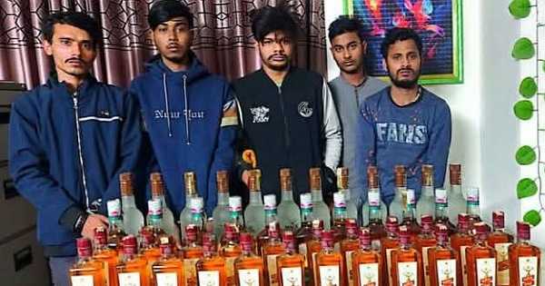 ময়মনসিংহে মাদকদ্রব্য নিয়ন্ত্রণ অধিদপ্তরের অভিযানে বিদেশী মদসহ গ্রেফতার-৫