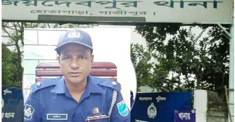 জয়দেবপুরে সাংবাদিক আমিনুল কে কুপিয়ে হত্যার চেষ্টা, উলটো তাকেই আসামি বানালেন ওসি হালিম