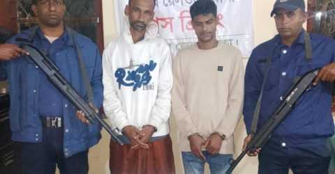 ভৈরবে ট্রেনের টিকিট সহ ২ কালোবাজারী গ্রেফতার