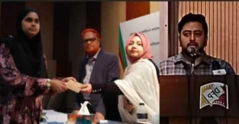 জুলাই আন্দোলনে আহত শিক্ষার্থী সাংবাদিক সামিয়া সরকার পেলেন তথ্য মন্ত্রণালয়ের অনুদান
