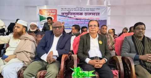 রাজারহাটে বিএনপির উদ্যোগ তিস্তা মহাপরিকল্পনা বাস্তবায়নের দাবিতে জনসমাবেশ অনুষ্ঠিত