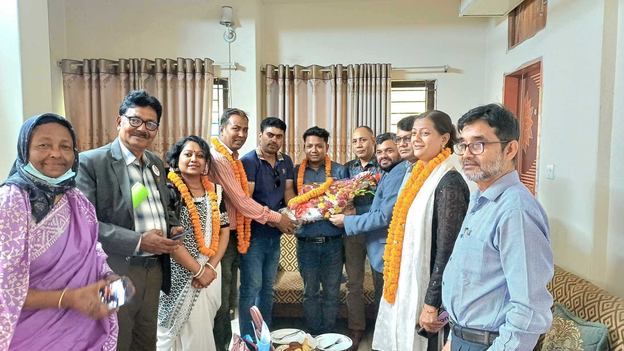 মুন্সীগঞ্জ জেলা পল্লী বিদ্যুৎ সমিতির নির্বাচন,  সভাপতি লিংকন সচিব চৈতী 