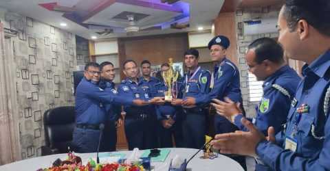 ফরিদপুরে হাইওয়ে পুলিশ মাদারীপুর রিজিয়ন, ফেব্রুয়ারি /২০২৫ খ্রিঃ মাসের মাসিক কল্যাণ ও অপরাধ পর্যালোচনা সভা অনুষ্ঠিত