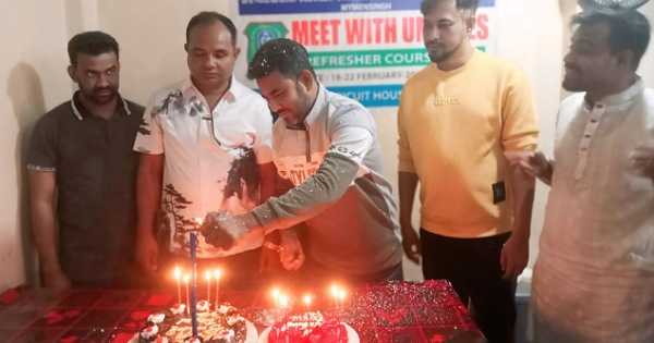 ময়মনসিংহে শ্রমিক দল নেতা দেবব্রত দাস দোকুল এর শুভ জন্মদিন পালিত