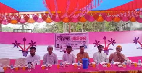 জীবননগরে দৈনিক সকালের খোঁজ খবর পত্রিকার উদ্যোগে ইফতার ও দোয়া অনুষ্ঠিত 
