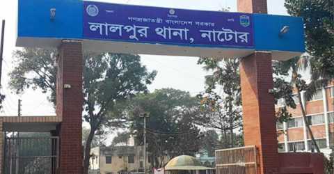 নাটোরের লালপুরে বাবার গাড়ি চাপায় সন্তানের মৃত্যু