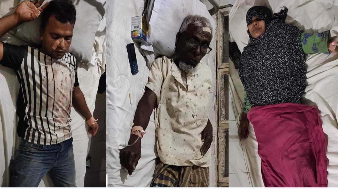 নওগাঁ মহাদেবপুরে বসত বাড়িতে হামলা মোবাইলে ভিডিও করার জন্য পিতা পুত্র ও মাকে জখম