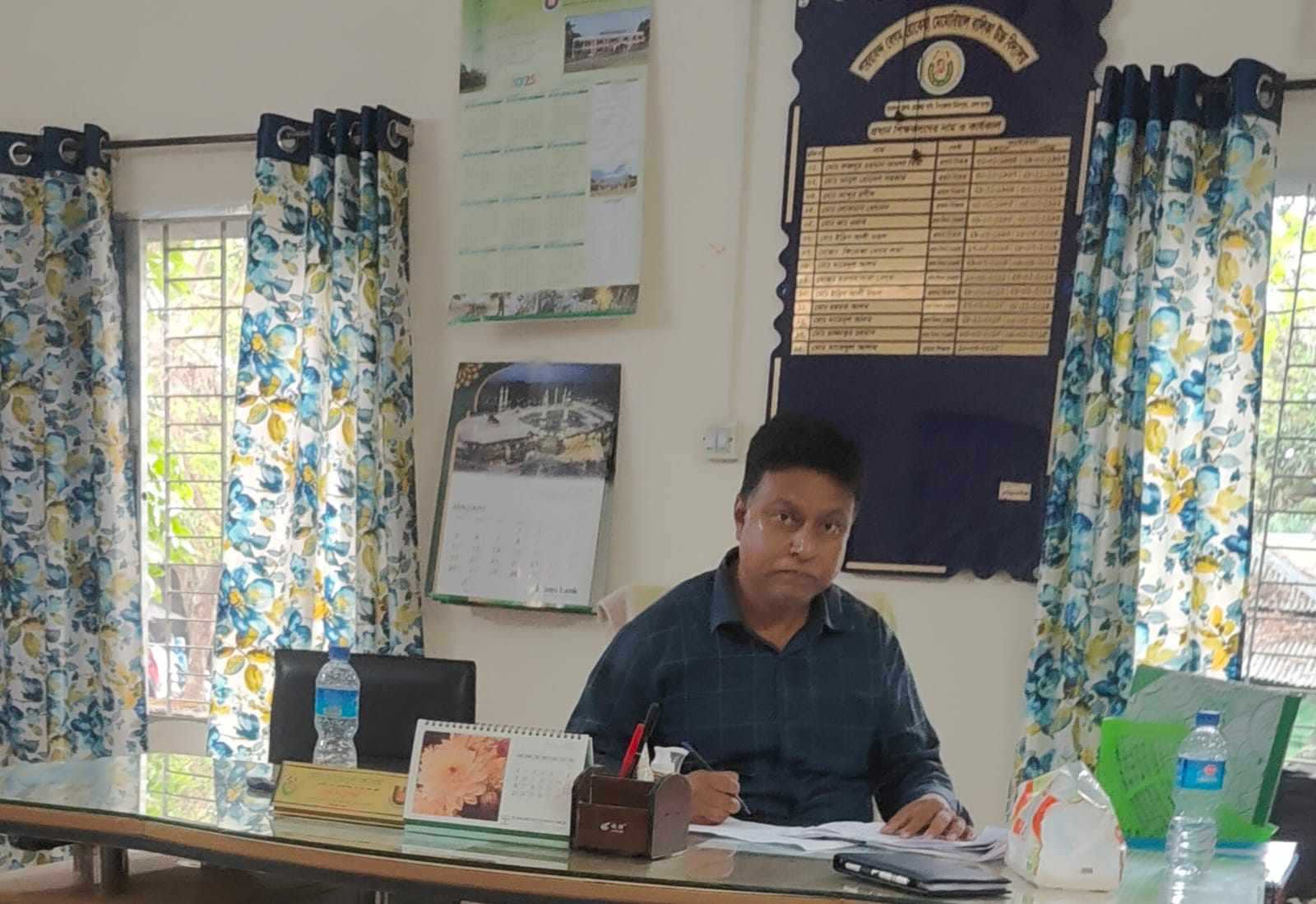 রংপুরের মিঠাপুকুরে নকল সরবরাহের সংবাদ প্রকাশ করায় সাংবাদিকের হাটু ভেঙ্গে দেয়ার হুমকি
