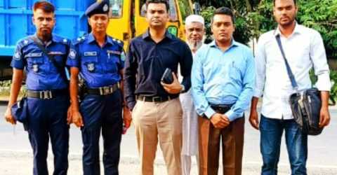 নওগাঁ জেলা প্রশাসকের নির্দেশনায় পরিবেশ অধিদপ্তরের নেতৃত্বে শব্দ দূষণ মোবাইল কোর্ট পরিচালিত