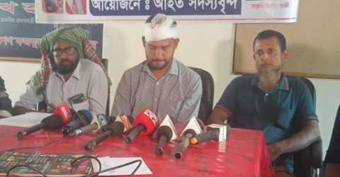 টুঙ্গিপাড়ায় ইভটিজিং কেন্দ্রিক সংঘর্ষকে রাজনৈতিক প্লাটফর্মে আনতে যুবদলের সংবাদ সম্মেলন।