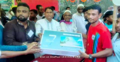 নওগাঁ মান্দা উপজেলায় মীর আহম্মেদ ফুটবল টুর্ণামেণ্টের ফাইনাল খেলা ২০২৫ অনুষ্ঠিত হয়।