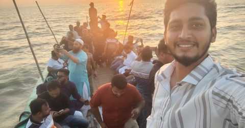 নৌভ্রমণে পদ্মার রূপে মুগ্ধ শিবচরের সংবাদকর্মীরা